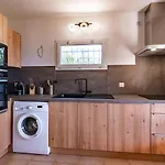 Bruzzi By Interhome Tatil Evi *