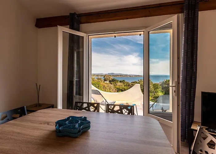 Bruzzi By Interhome Vakantiehuis *