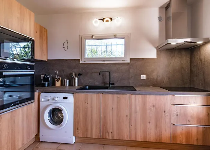 Bruzzi By Interhome Tatil Evi *